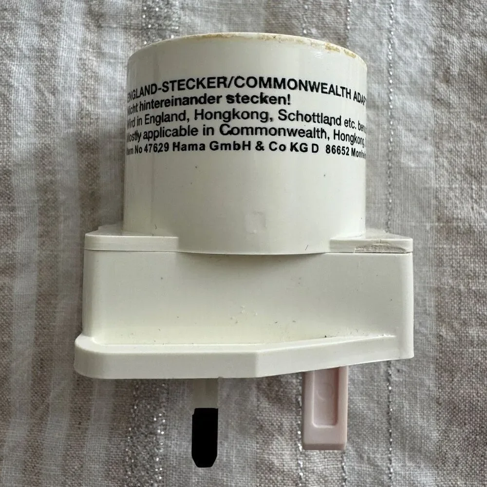 Travel Adapter Plug for Commonwealth - White
